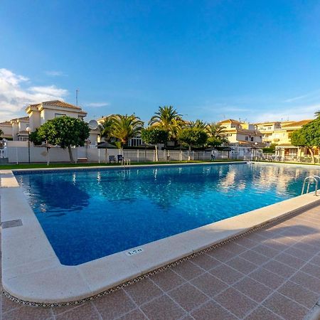 He Doris Apartment Playa Flamenca Bagian luar foto