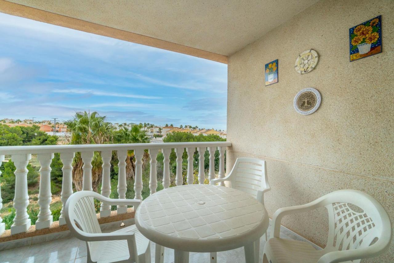 He Doris Apartment Playa Flamenca Bagian luar foto